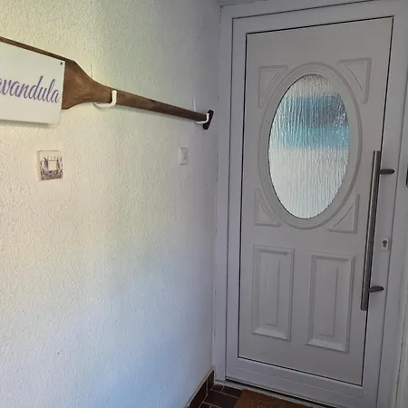 Lavandula Apartment