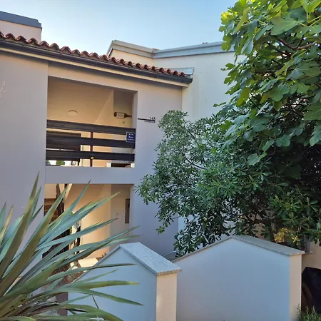 Lavandula Lägenhet *